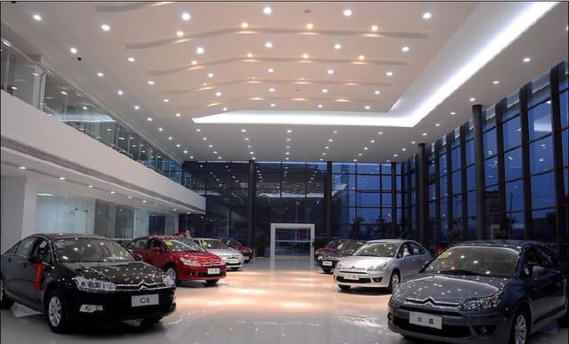 买车去4S店和二级代理经销商,哪个更划算?后悔不早点知道