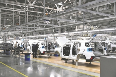 “智”造新车型 协同京津冀 北京现代沧州工厂带来一座“汽车城”